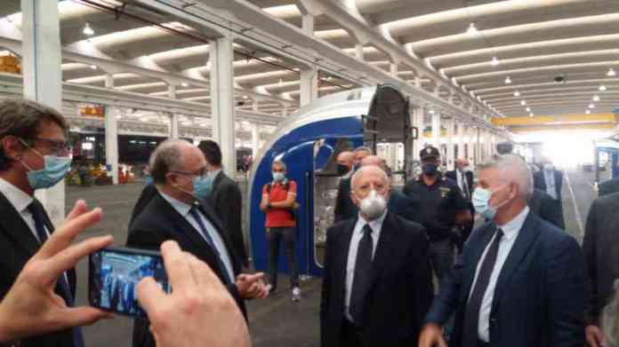 De Luca a Caserta per Gualtieri