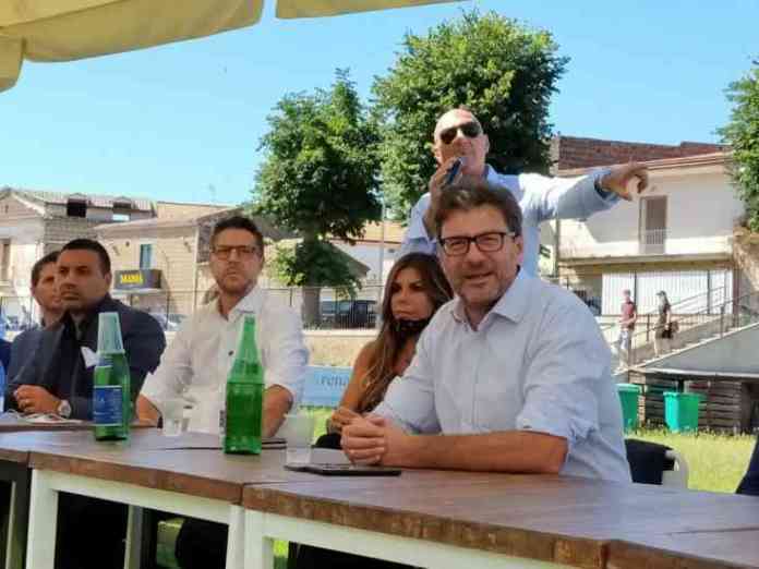 Giancarlo Giorgetti a Santa Maria Capua Vetere per presentare candidati Lega 4-9-2020 3
