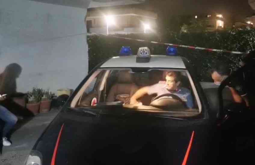 carabinieri roccapiemonte neonato
