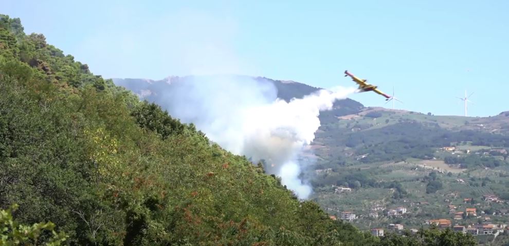 incendio monte erbano