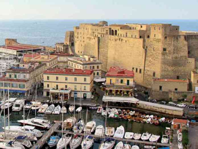 Borgo-Marinari-Napoli