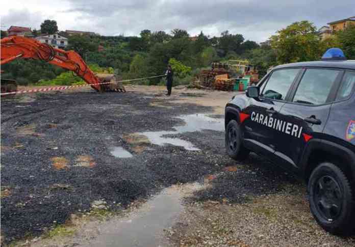 Forestali carabinieri sequestro