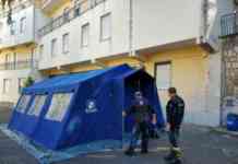 Clinica del Sole, installata tenda triage per fare tamponi