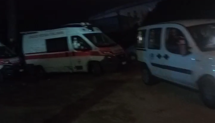 napoli fila ambulanze sanificazione