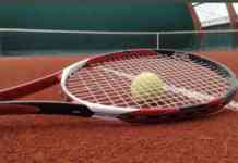 Tennis: due italiani in semifinale alla Vesuvio Cup