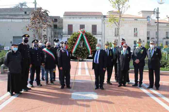 Copia di Amorosi_ celebrazione della Festa delle Forze Armate