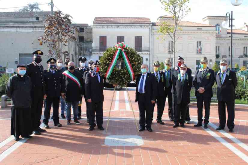 Copia di Amorosi_ celebrazione della Festa delle Forze Armate
