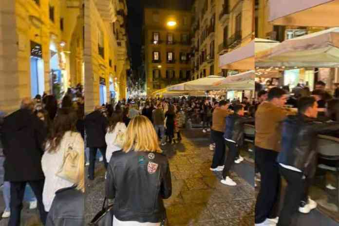 Napoli folla