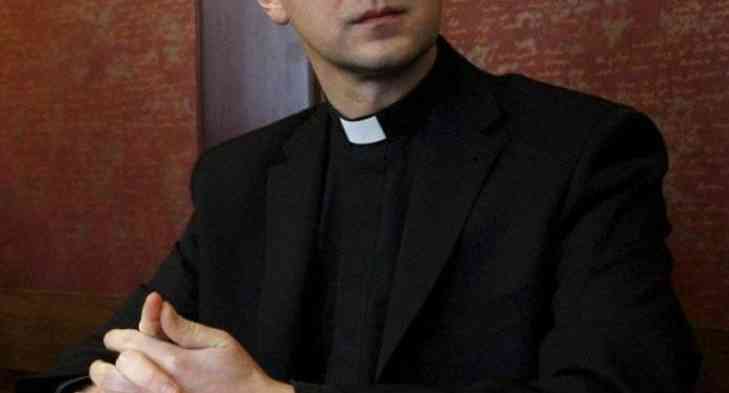 Sacerdote