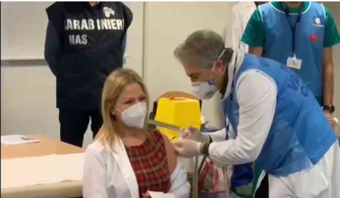 vaccinazione lombardi salerno
