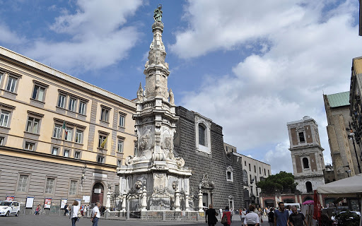 Liceo Fonseca Piazza del Gesù