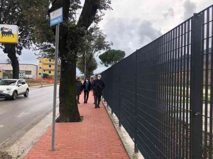 foto lavori acquamela marciapiedi