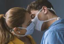 Covid, la pandemia ha “contagiato” anche il sesso: disfunzioni per 6 uomini su 10
