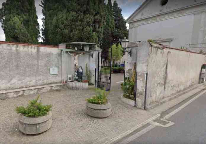 cimitero gricignano d'aversa