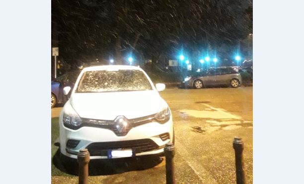 macchina caserta innevata