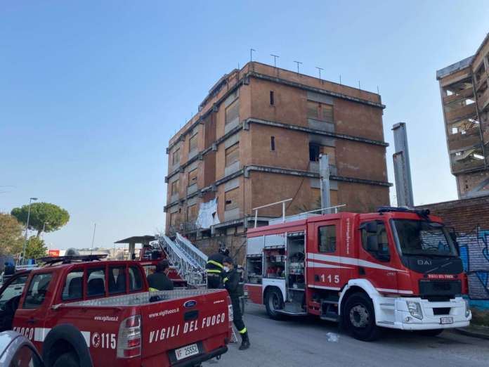 vigili del fuoco salerno