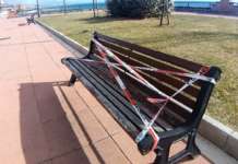 Panchine ‘sigillate’ a Torrione, libere a Pastena e al porticciolo… (VIDEO)