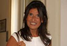 Manifesti blasfemi a Napoli, l’assessore: “Saranno rimossi”