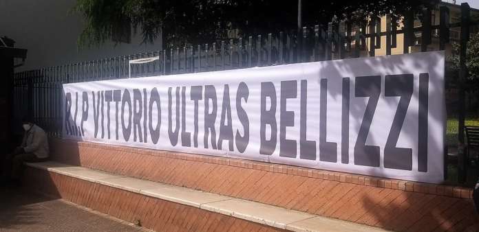 Striscione Vittorio Mercadante