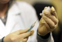 Vaccini, i medici di famiglia di Napoli: “Nei nostri studi nessun rifiuto, ora più dosi”
