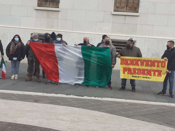 mercati rionali protesta