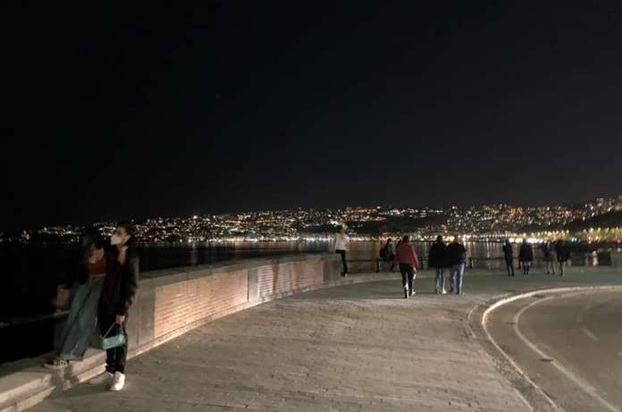 lungomare napoli sera