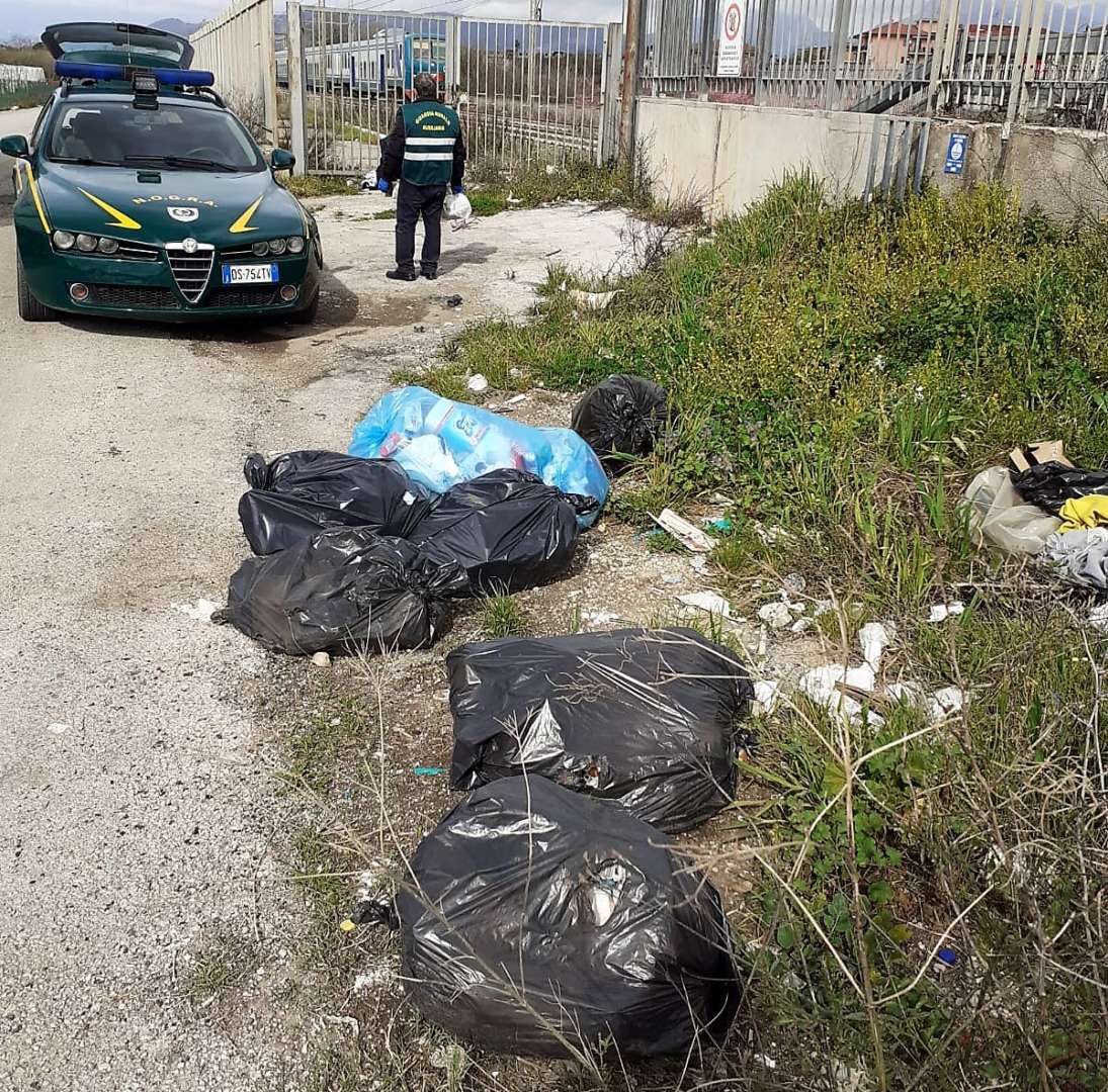 Pontecagnano rifiuti
