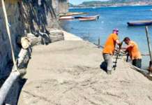 Bacoli, continua la riqualificazione: “Recuperiamo percorso distrutto da mareggiata”