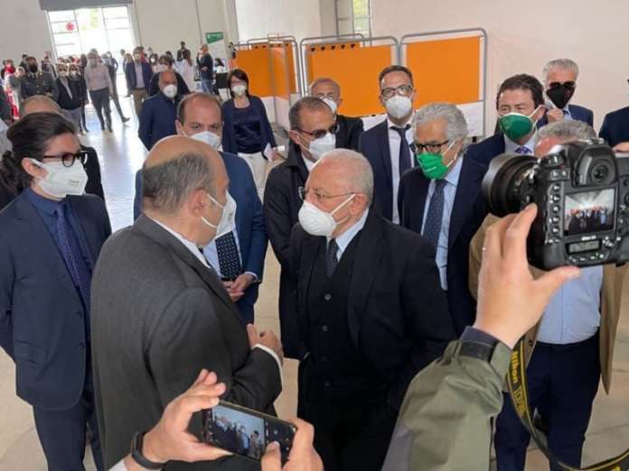 hub vaccinale battipaglia