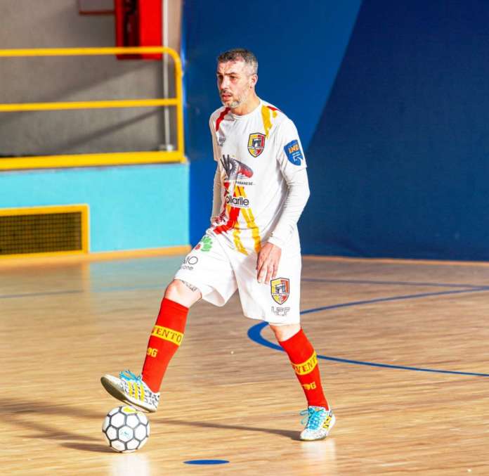 Vincenzo Botta, capitano del Benevento 5