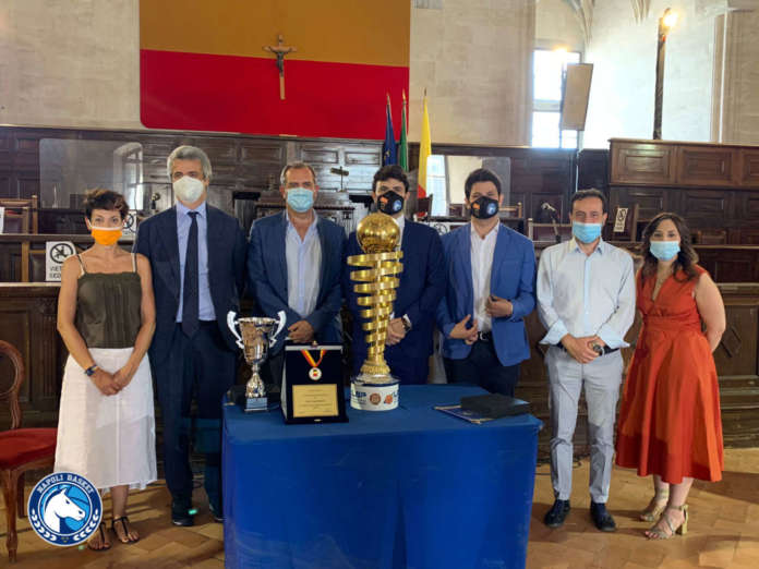 Gevi Napoli dal sindaco