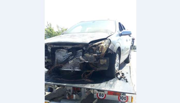 auto incendiata