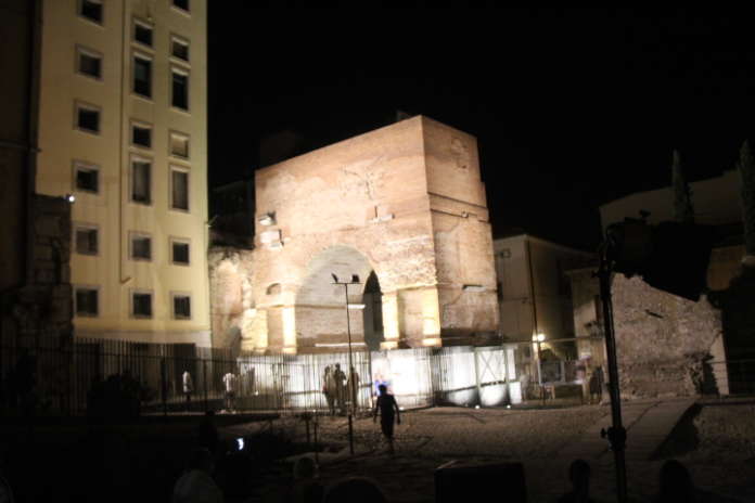 illuminazione arco del sacramento (1)