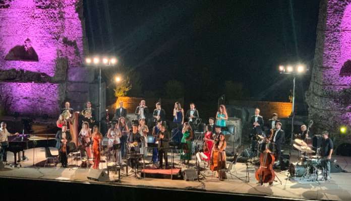 luca aquino e orchestra filarmonica