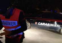 Furto su auto in sosta: 50enne denunciato dai carabinieri