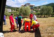 Colto da un malore a Palomonte, operaio precipita da quattro metri di altezza: è grave