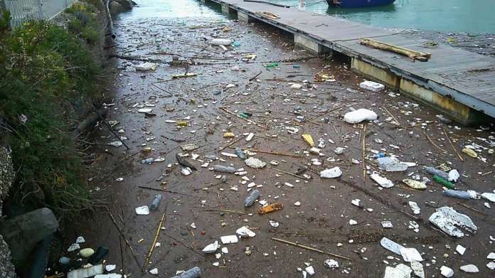 Mare di plastica