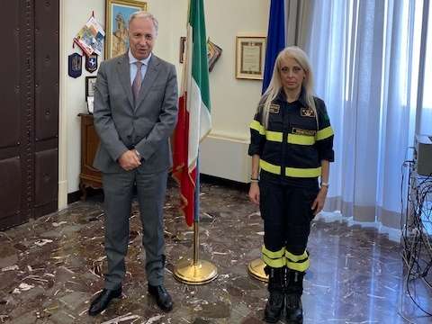 foto vigili del fuoco benevento prefetto