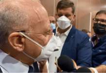 Vaccini, De Luca: “Terza dose a docenti? Da fare subito”