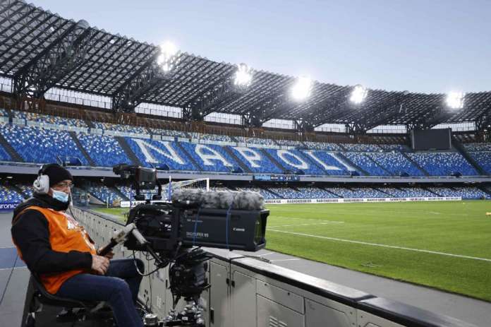 napoli stadio tv