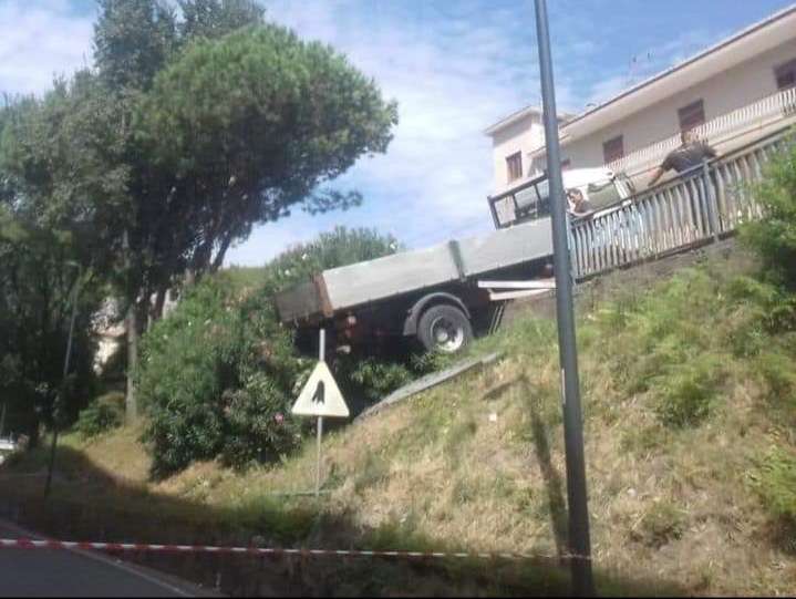 veicolo in bilico