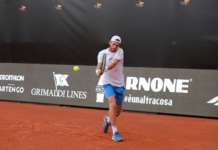 Tennis Napoli Cup, cinque italiani volano ai quarti di finale