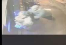Napoli: in un video ragazza rapinata e trascinata con l’auto (VIDEO)