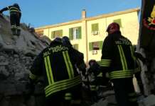 Esplosione palazzina, estratta viva dalle macerie la signora Giuseppina