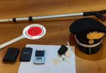 Nascondeva droga nella stampella: arrestato 62enne di Benevento