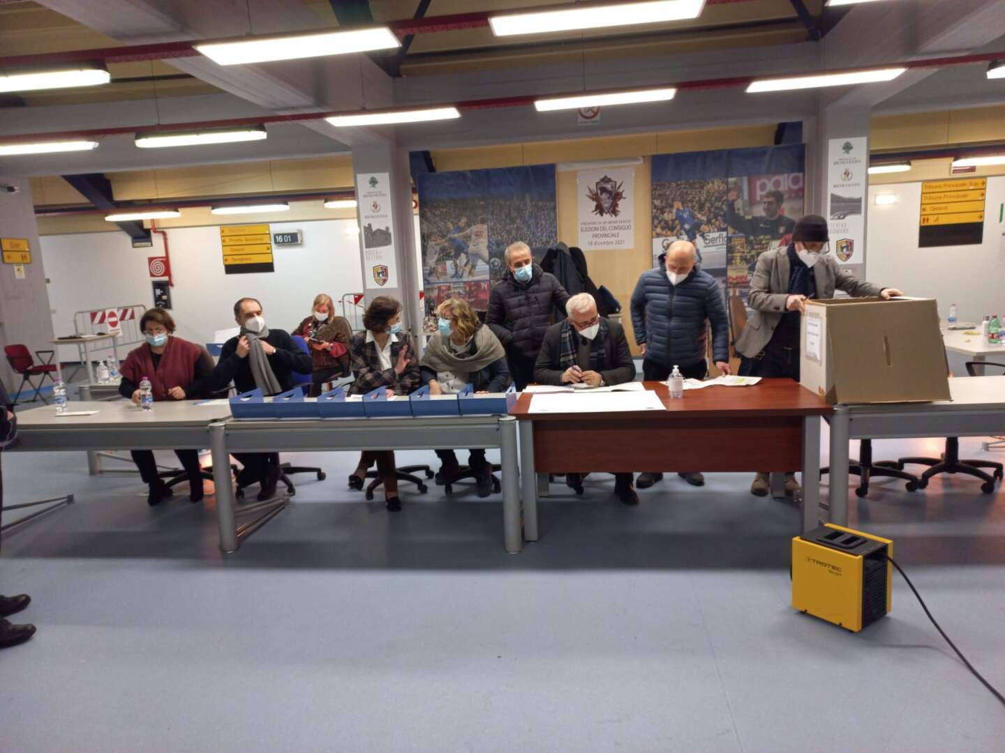 spoglio elezioni