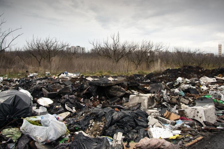 Terra dei Fuochi, 112 attività sequestrate per reati ambientali