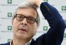 Perquisite le case di Sgarbi, sequestrato il quadro di Manetti
