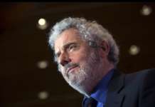 Il maestro Piovani su Sanremo: “Canzoni così, l’IA ne sforna a volontà”