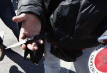 Dodicenne a scuola con un coltello, segnalato dalla Polizia